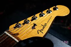 FENDER AMERICAN DELUXE STRATOCASTER N3 / 2013 SAFE DELIVERY FROM JAPAN