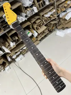 21FRETS YELLOW STAINLESS