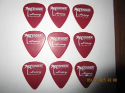 9 PACK FENDER GUITAR PICKS - CALIFORNIA CLEAR IN 