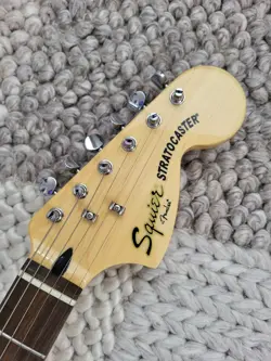 E-GUITAR GUITAR SQUIER BY FENDER FROM 2018
