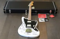 CA WILDFIRE BENEFIT CHARITY! 2018 FENDER JAZZMASTER MIM POLAR WHITE SIGNED +OHSC