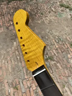 22FRETS FENDER STRAT ROSEWOOD YELLOW MATTE MAPLE ELECTRIC GUITAR NECK