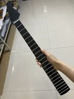 BLACK GLOSS 22FRETS MAPLE ELECTRIC GUITAR NECK SUITABLE FOR FENDER STRAT