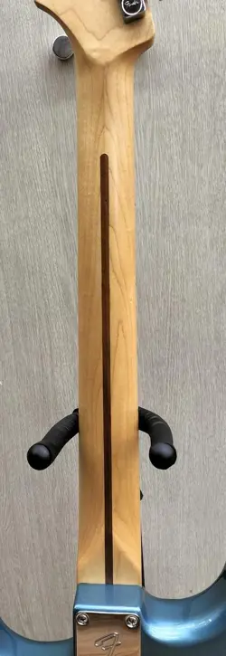 STRATOCASTER SSS ELECTRIC