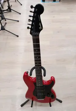 FENDER JAPAN ST-556 ELECTRIC GUITAR SAFE DELIVERY FROM JAPAN