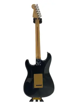 AM DLX STRAT HSS AMERICAN DELUXE STRAT HSS/STRATOCASTER/BLACK/FENDER/AMERIK
