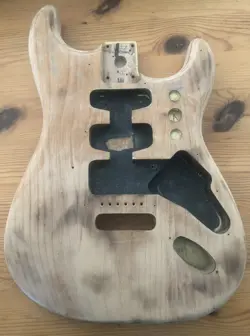 STRATOCASTER BODY MIM