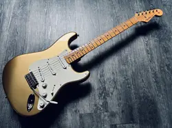 INTRODUCING THE FENDER AMERICAN ORIGINAL '50S STRATOCASTER – AZTEC GOLD 2018