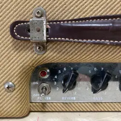 GUITAR AMPLIFIER TWEED