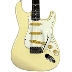 FENDER JAPAN ST62 62' REISSUE STRATOCASTER 1988-1989 - VINTAGE WHITE