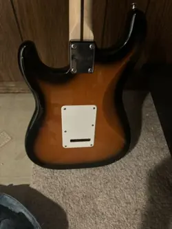 STRATOCASTER BEGINNER