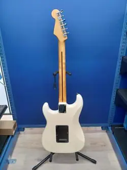 FENDER MEXICO STRATOCASTER TYPE ELECTRIC GUITAR