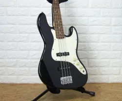 BASS STRINGS REPLACED