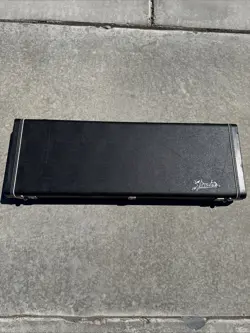 ORANGE INTERIOR VERY