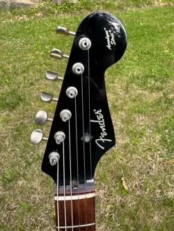 FENDER AERODYNE STRAT