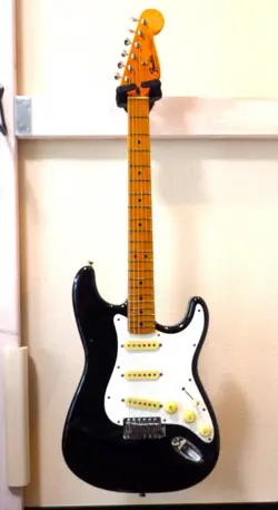 ELECTRIC GUITAR FENDER STRATOCASTER 1994  BLACK MADE IN MEXICO