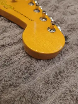 STRATOCASTER LOADED NECK