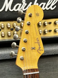 STRATOCASTER -OLD CANDY