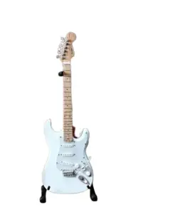 AXE HEAVEN FS-008 LICENSED FENDER STRATOCASTER OLYMPIC WHITE