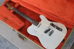 ELECTRIC GUITAR FENDER 1976 TELECASTER ROSEWOOD FRETBOARD S/N 648323 & HARD CASE