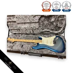 ELITE STRATOCASTER STAINLESS