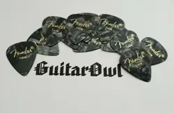 FENDER THIN GUITAR PICKS BLACK MOTO 24 PICKS 2 DOZEN