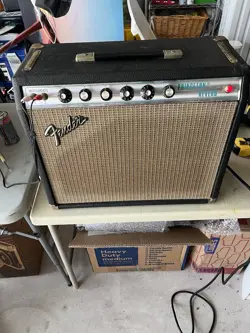 FACE GUITAR AMP