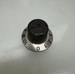 VINTAGE FENDER SILVER KNOB GUITAR AMP CONTROL ROUND