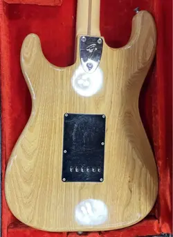 1979 STRATOCASTER NATURAL