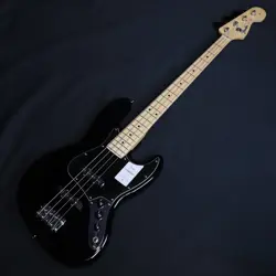 FENDER  MADE IN JAPAN HYBRID II JAZZ BASS MAPLE FINGERBOARD BLACK S/N:JD25002030