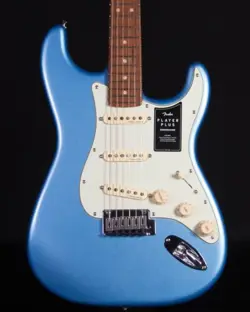 FENDER PLAYER PLUS STRATOCASTER, PAU FERRO FB, OPAL  SPARK, DELUXE  BAG