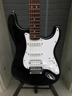 BULLET STRATOCASTER USED