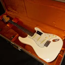 ONLY ONE FENDER AMERICAN VINTAGE II 1961 STRATOCASTER OLP OLYMPIC WHITE