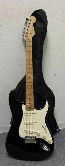 ELECTRIC GUITAR FENDER JAPAN STRATOCASTER BLACK MADE IN JAPAN O006965
