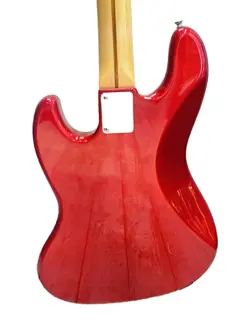 BASS GUITAR RED