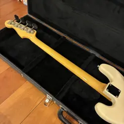 PB-70 PRECISION BASS