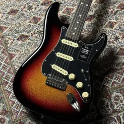 FENDER LIMITED EDITION PLAYER II STRATOCASTER SPARKLE 3-COLOR SUNBURST #GGA2L
