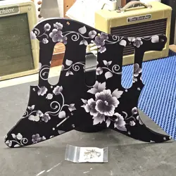 FLORAL BLACK & WHITE STRAT PICKGUARD FOR SSS FENDER STRATOCASTER ELECTRIC GUITAR