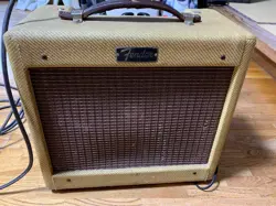 AMPLIFIER 12-INCH FENDER