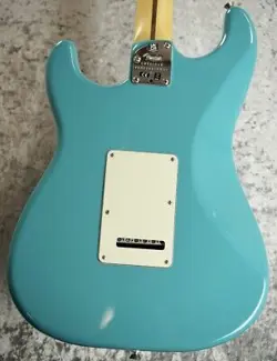 FENDER AMERICAN PROFESSIONAL II STRATOCASTER RW MIAMI BLUE #US22090874 3.56KG