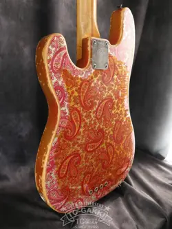 FENDER 1968 TELECASTER BASS PAISLEY RED