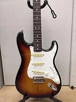 FENDER JAPAN ST-STD STRATOCASTER TYPE ELECTRIC GUITAR-01