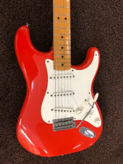 FENDER FIESTA RED VINTAGE '57 REISSUE 1990'S STRATOCASTER ELECTRIC GUITAR - USED
