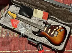 ELECTRIC GUITAR FENDER AMERICAN PROFESSIONAL II STRATOCASTER BURST US240040624