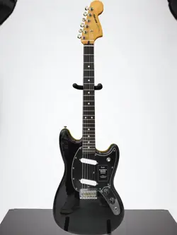 GUITAR BLACK RW