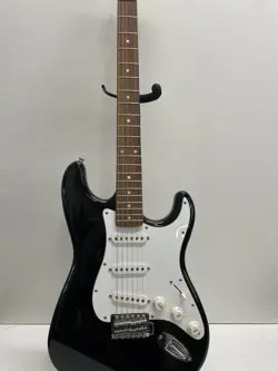 ANNIVERSARY P18020552