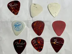 PICKS VARIOUS LIGHT