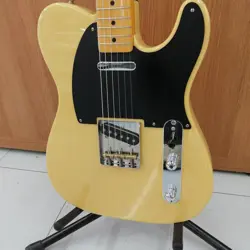 USED FENDER JAPAN TL-52-70 STRATOCASTER TYPE ELECTRIC GUITAR