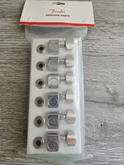 LOGO CHROME EXCELLENT