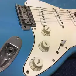 FENDER JAPAN ST62 STRATOCASTER ERIC CLAPTON
